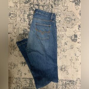Kimes Jennifer mid wash jeans